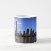 Brisbane, Australia Skyline aus dem Fluss quer Kaffeetasse (Mittel)