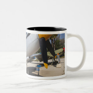 Britisch gebauter Spitfire-Jäger Zweifarbige Tasse