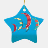 Britisch gefärbtes Kiteboarding Keramik Ornament (Hinten)
