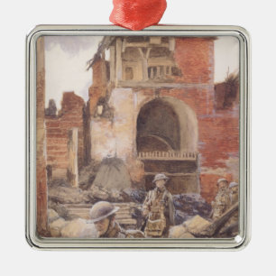 Britische Soldaten in den Ruinen von Peronne, 1917 Silbernes Ornament