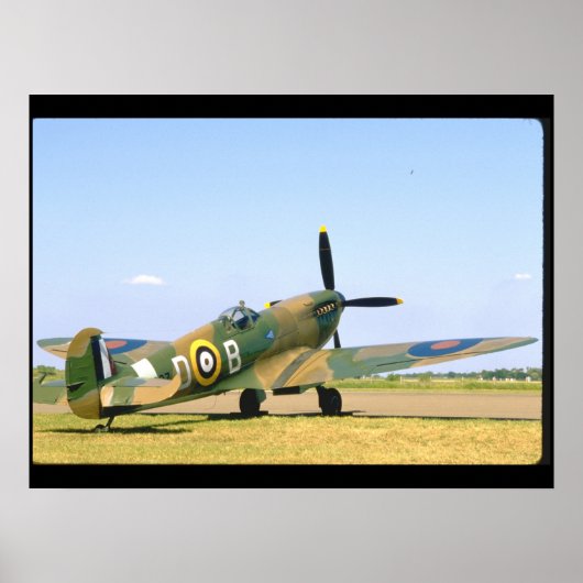 Britische Spitfire, Flugzeug im Hinterquartier Vie Poster (Vorne)