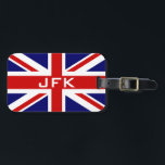 Britischer Gepäckanhänger<br><div class="desc">Britischer Gewerkschafts-Jackflaggennamenmonogramm-Gepäckumbau. Englische Stolzikone. Kundenspezifische Taschenaufkleber für Koffer und machen Taschen weiter. Addieren Sie Ihre eigene Visitenkarte oder treten Sie mit Details über die Rückseite in Verbindung. Großbritannien England Großbritannien Vereinigtes Königreich. 3 mit Monogramm Initialen des Buchstaben. Spaßgeschenk für Mannfrauen und -kinder.</div>
