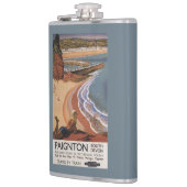 Britisches Eisenbahn-Mädchen, das über einer Flachmann (Links)