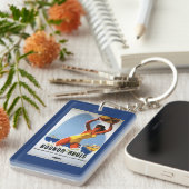 Britisches Eisenbahn-Mädchen und Beachball Plakat Schlüsselanhänger (Vorderseite rechts)