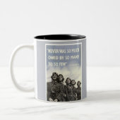 Britisches Weltkrieg 2 Churchill Zitat Zweifarbige Tasse (Links)