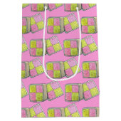 British Battenberg Marzipan Sponsor Cake UK Food Mittlere Geschenktüte (Rückseite)