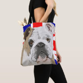 British Bulldog mit Union Jack Tasche (Von Nahem)