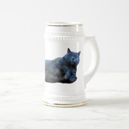British Shorthair Kitty Cat Lay auf Seite Bierglas