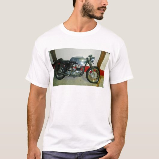 British Triton Motorrad. T-Shirt (Vorderseite)