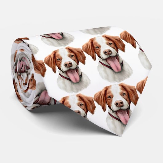 Brittany Bust Krawatte (Gerollt)