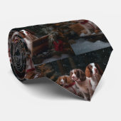 Brittany Spanel Snowy Sleigh Weihnachtsdekor Krawatte (Gerollt)