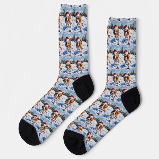 Brittany Spaniel Dog Pointing at Christmas Candy Socken (Linkes Detail)