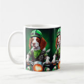 Brittany Spaniel Fahrrad St. Patrick's Day Kaffeetasse (Links)