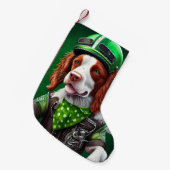 Brittany Spaniel Fahrrad St. Patrick's Day Kleiner Weihnachtsstrumpf (Vorderansicht (hängend))
