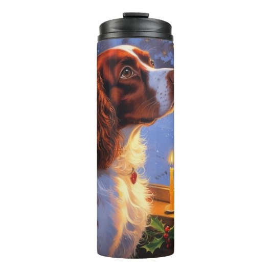 Brittany Spaniel mit Weihnachtsbeleuchtung Feierta Thermosbecher (Vorderseite)