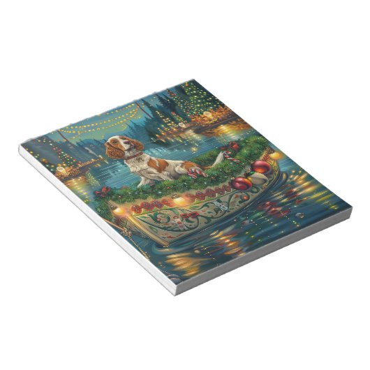 Brittany Spaniel Weihnachts Feierliche Reise Notizblock (angewinkelt)