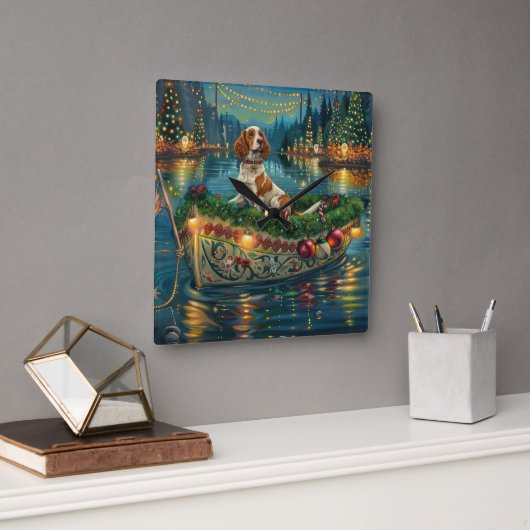 Brittany Spaniel Weihnachts Feierliche Reise Quadratische Wanduhr (Büro)