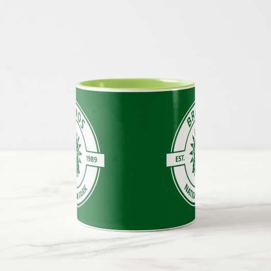 Broads National Park Sun Trees Zweifarbige Tasse (Mittel)