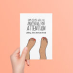 Broken Ankle Funny Postkarte<br><div class="desc">Eine lustige Postkarte für jemanden,  der sich den Knöchel gebrochen hat. An der Vorderseite der Karte steht ... einige Leute werden alles tun,  um Aufmerksamkeit zu erregen... Witz... Entschuldigung für Ihre Pause</div>