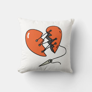 Broken Heart Red Kissen