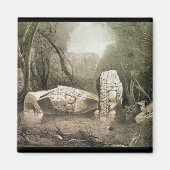 Broken Mayan idol in Copan, Guatemala Magnet (Vorne)