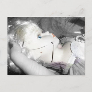 Broken-Puppe Postkarte