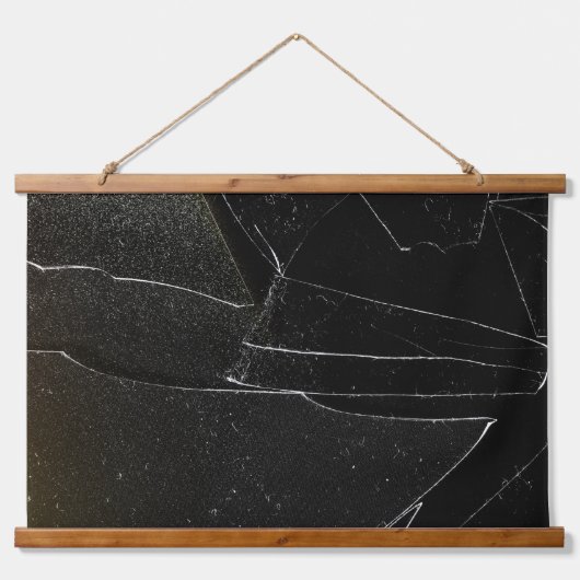 BROKEN WINDOW WANDTEPPICH MIT HOLZRAHMEN (Vorderseite 2)