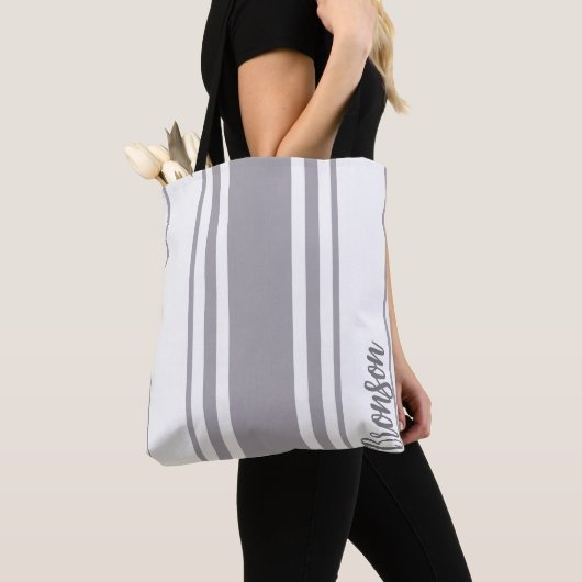 Bronson Minimalist Streifen Monogramm Tasche (Von Nahem)