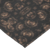 Bronze Age Mandala Tischdecke (Schrägansicht)
