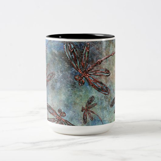 Bronze getippte Libellen Magischer Himmel Zweifarbige Tasse (Mittel)
