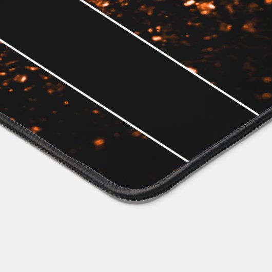 Bronze-Orange-Imitate Glitzer Glitzern Monogramm Schreibtischunterlage (Ecke)