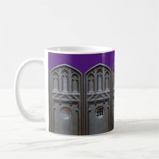 Bronze Tudor Gothic Arch Custom Monogram Kaffeetasse (Links)