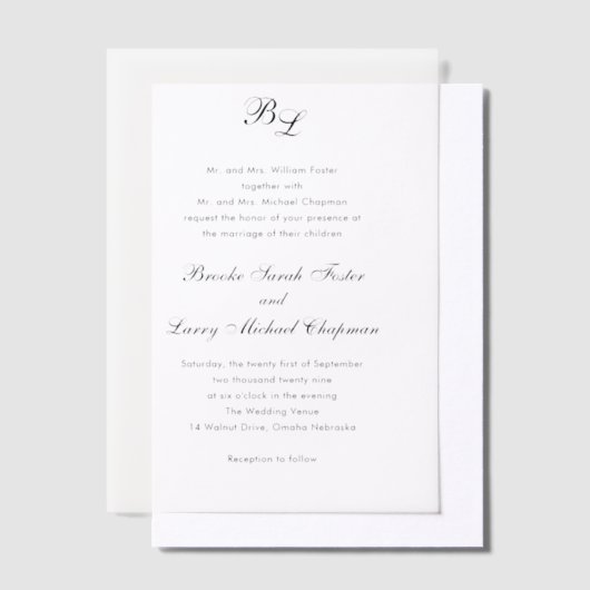 Brooke Classic Script Monogram Elegant Wedding Pergament Einladungen (Versetzt)