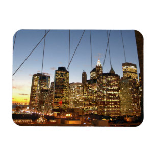 Brooklyn Bridge bei Dämmerung mit Manhattan-Skylin Magnet