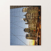 Brooklyn Bridge bei Dämmerung mit Manhattan Skylin Puzzle (Vertikal)