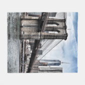 BROOKLYN BRIDGE DURING DAYTIME FLEECEDECKE (Vorderseite (Horizontal))