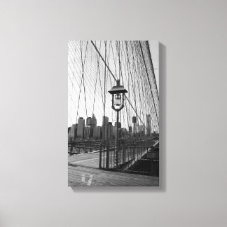 Brooklyn Bridge Lamp in B&W auf Leinwand