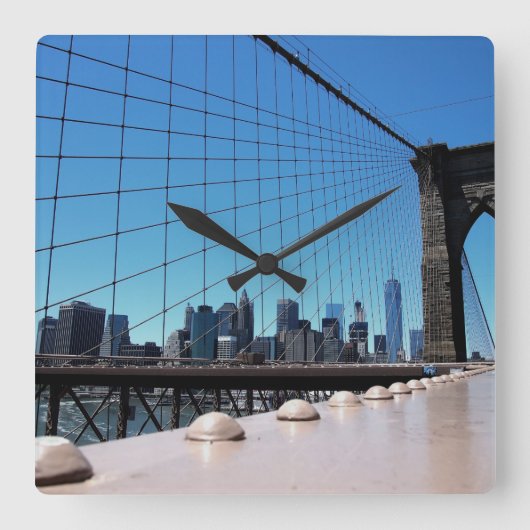 Brooklyn Bridge Quadratische Wanduhr (Vorderseite)