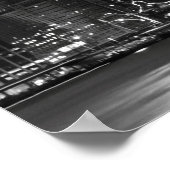 Brooklyn Bridge und Manhattan Skyline bei Night NY Poster (Ecke)