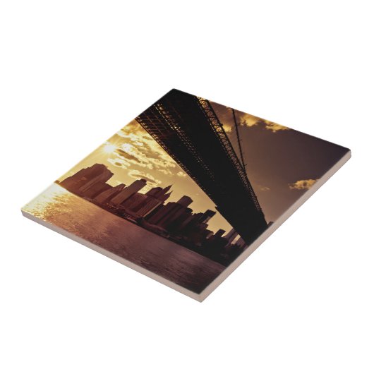 Brooklyn-Brücke mit New- York Citywolkenkratzern Fliese (Seite)