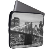Brooklyn-Brücke und Manhattan-Skyline Laptopschutzhülle (Vorne Rechts)