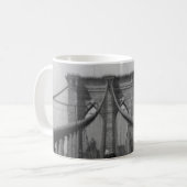 Brooklyn-Brücken-Überfahrt Kaffeetasse (Vorderseite Links)