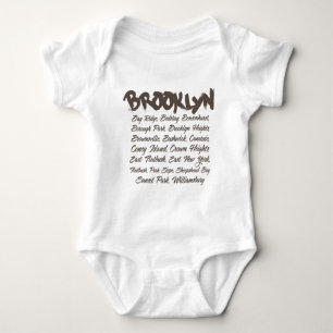 Brooklyn-Hauben Baby Strampler