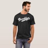 Brooklyn Logo 1 Essential T-Shirt (Vorne ganz)