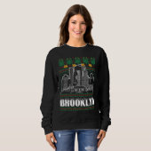Brooklyn New York Ugly Christmas Sweatshirt (Vorne ganz)