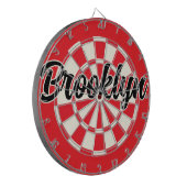 Brooklyn nyc editierbarer Text Black Red White Ret Dartscheibe (Vorderseite Links)