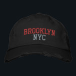 BROOKLYN NYC Pink und Vintager Schwarz-Stil Bestickte Baseballkappe<br><div class="desc">BROOKLYN NYC Pink Stickerei auf Schwarz Not leidenden Vintagen Stil Baumwolle Hut. Die Stickerei kann an andere Farbeinstellungen angepasst werden, indem Sie die Schaltfläche "Design bearbeiten" auswählen. Außerdem ist die Möglichkeit verfügbar, die gewünschte Farbe auf der Hauptseite auszuwählen.</div>