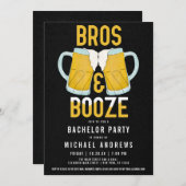 Bros and Booze Manly Beer Stein Bachelor Party Einladung (Vorne/Hinten)