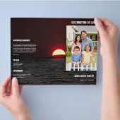 Broschüre zum Memorial Funerary Program Template (Hand)