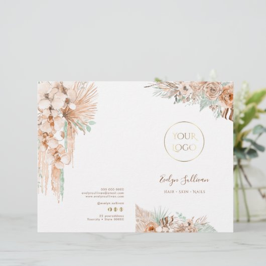 Broschüre zum Service in Beige und Minze (Stehend Vorderseite)